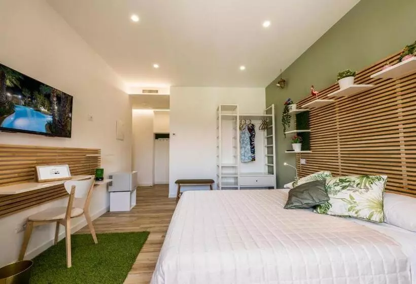 Il Parco Dei Poeti B&b