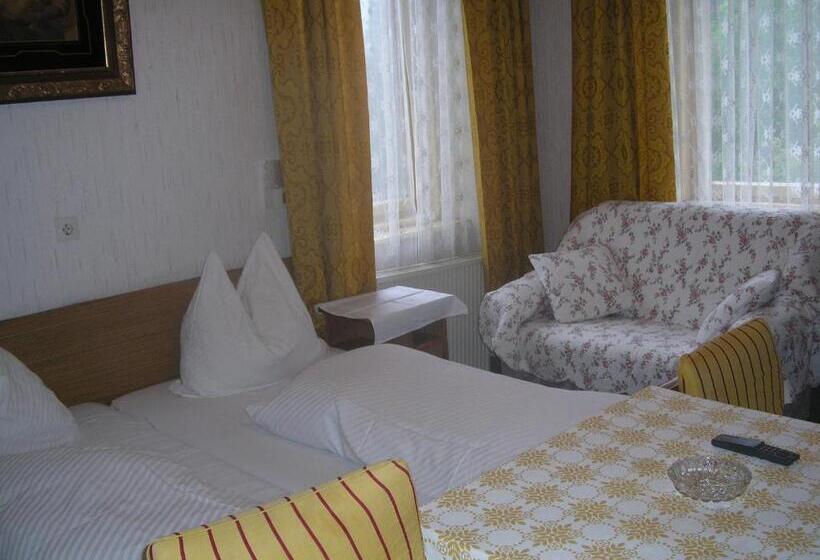 Pensionat Gasthof Staudach