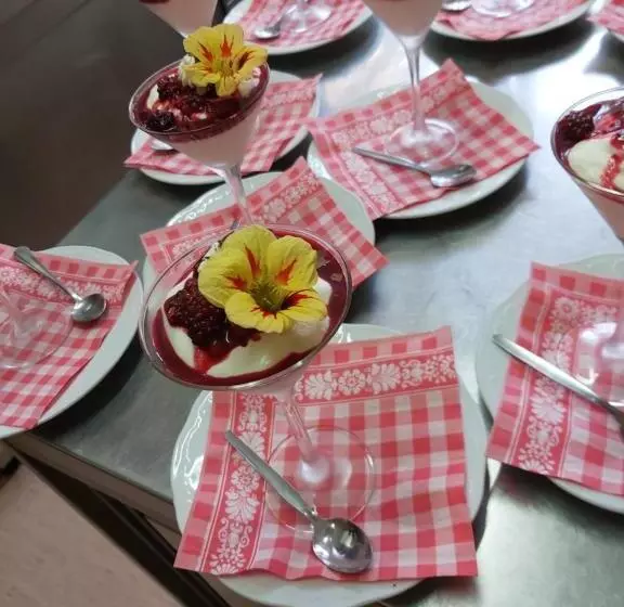 Pension Landhaus Ingrid B&b