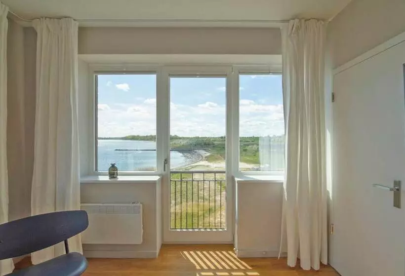 Lomakeskus Bades Huk Marina