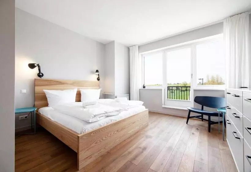 Lomakeskus Bades Huk Marina