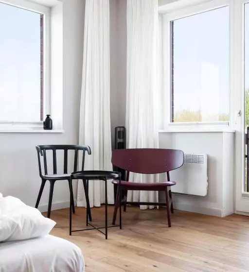 Lomakeskus Bades Huk Marina