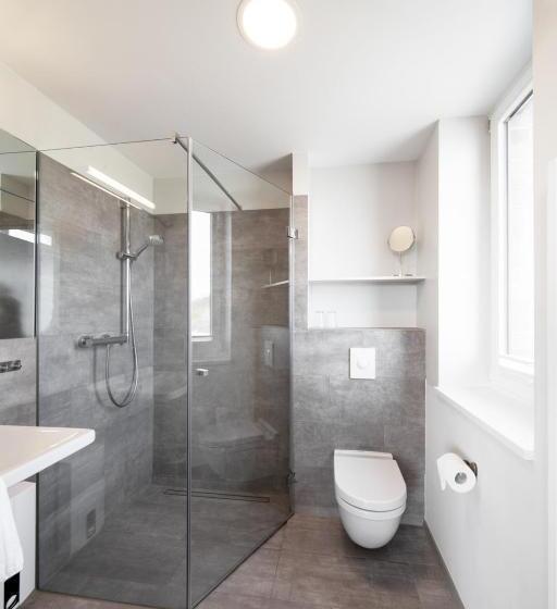 Курорт Bades Huk Marina