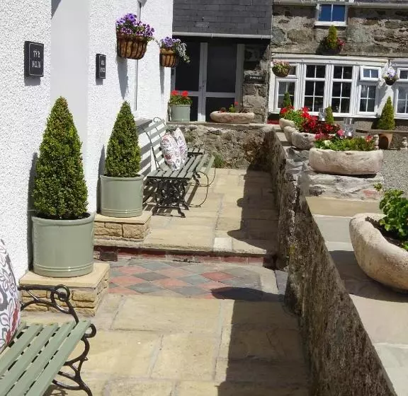 Yr Hen Felin   The Old Mill B&b