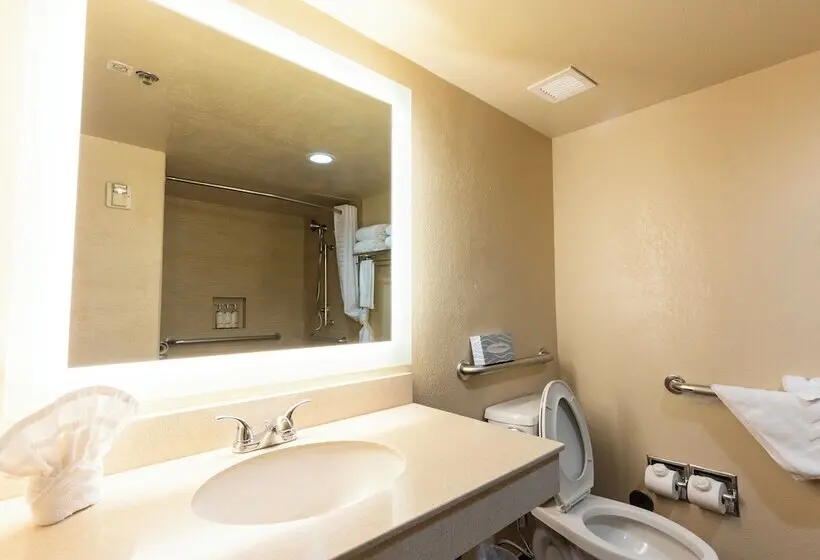 Grand Canyon Hotel & Suites