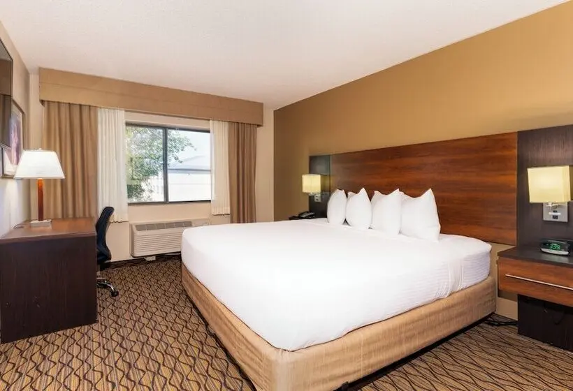 Grand Canyon Hotel & Suites