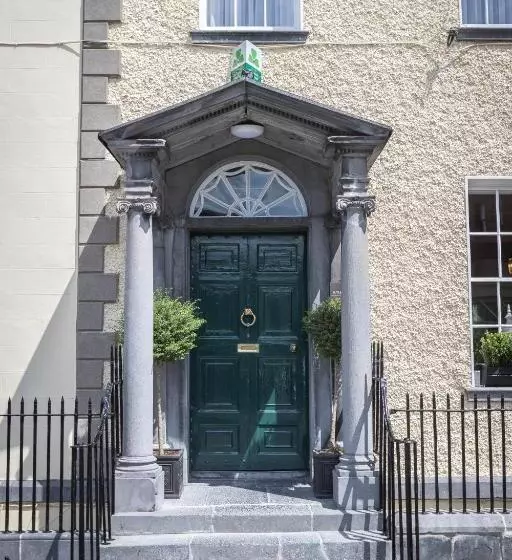 Отель Butler House