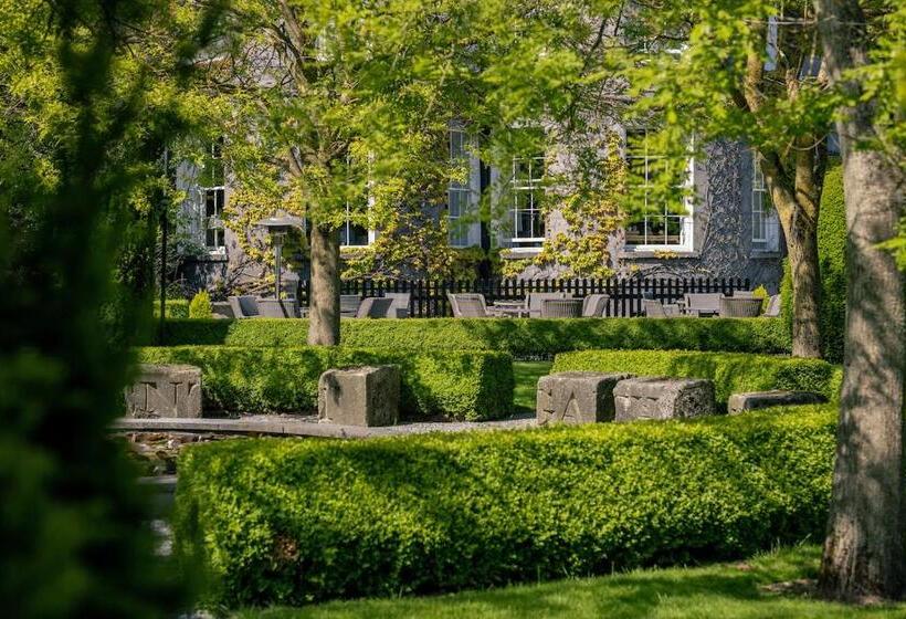 Отель Butler House