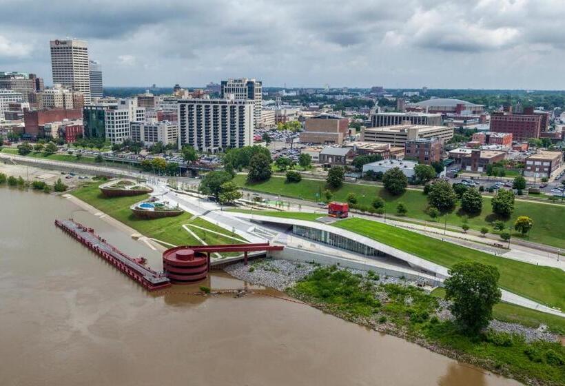 فندق Crowne Plaza Memphis Downtown, An Ihg