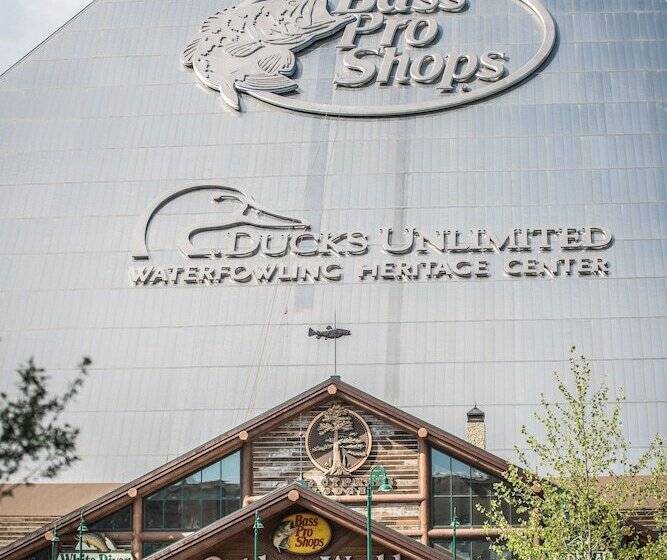 فندق Crowne Plaza Memphis Downtown, An Ihg