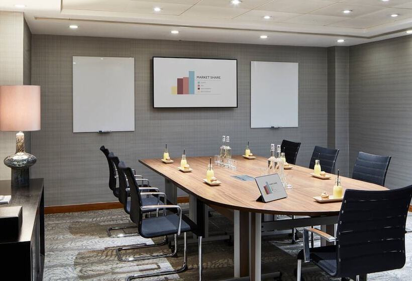 Delta Hotels By Marriott Manchester Airport