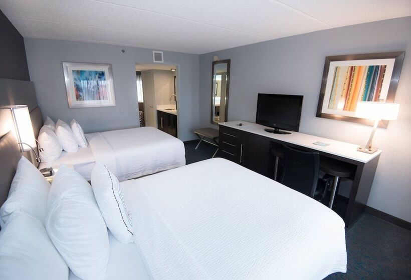 فندق Fairfield Inn & Suites Atlanta Airport North