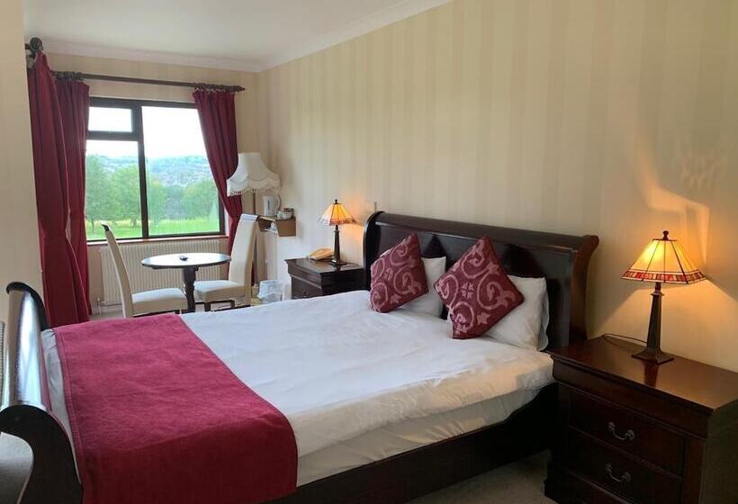 בית מלון כפרי Fernhill Lodge