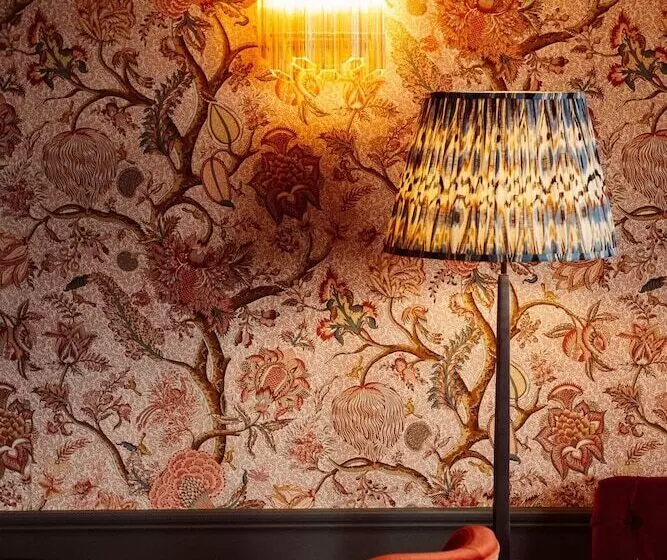 Отель Glasson Lakehouse