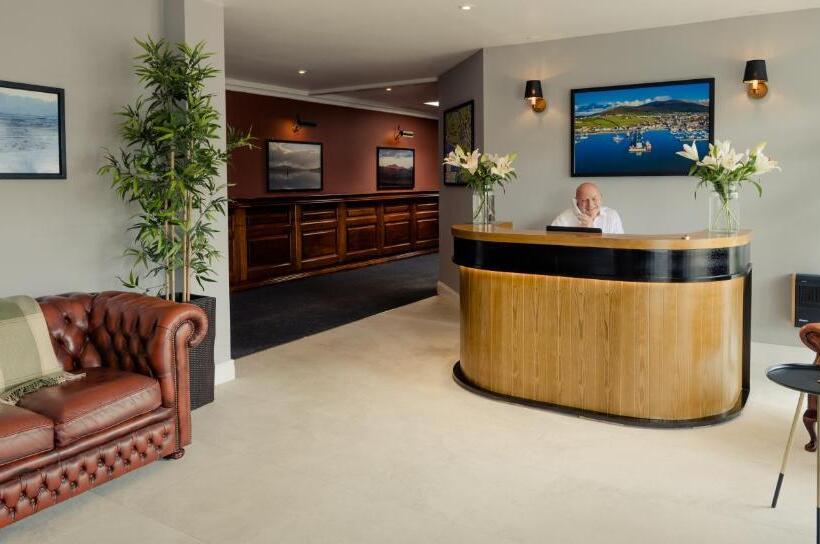 Hotel Hillgrove Guesthouse