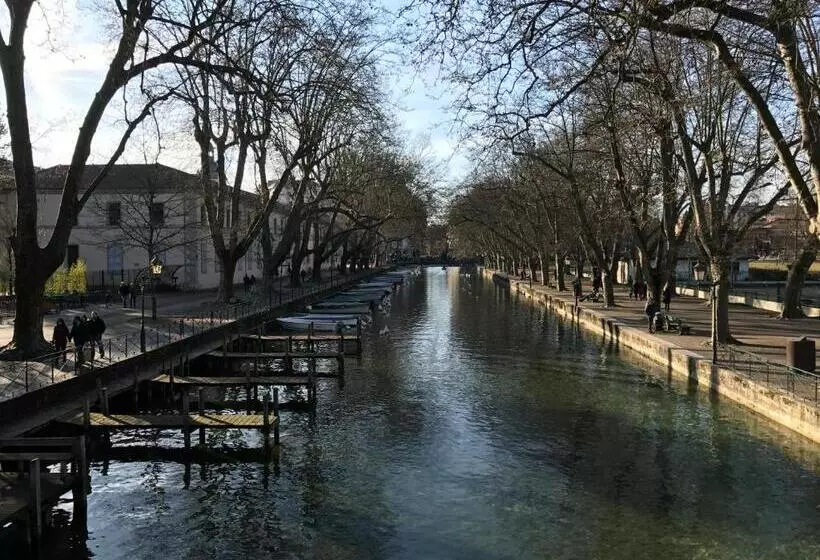 酒店 Hôtel De Bonlieu