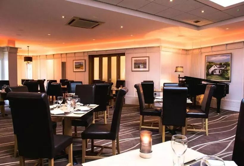 La Mon Hotel & Country Club