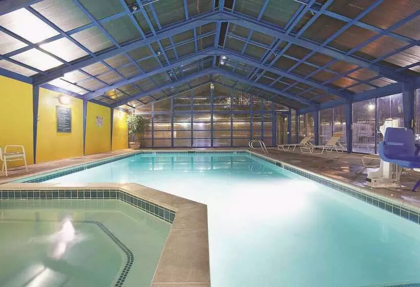 Отель La Quinta Inn By Wyndham Salt Lake City Midvale