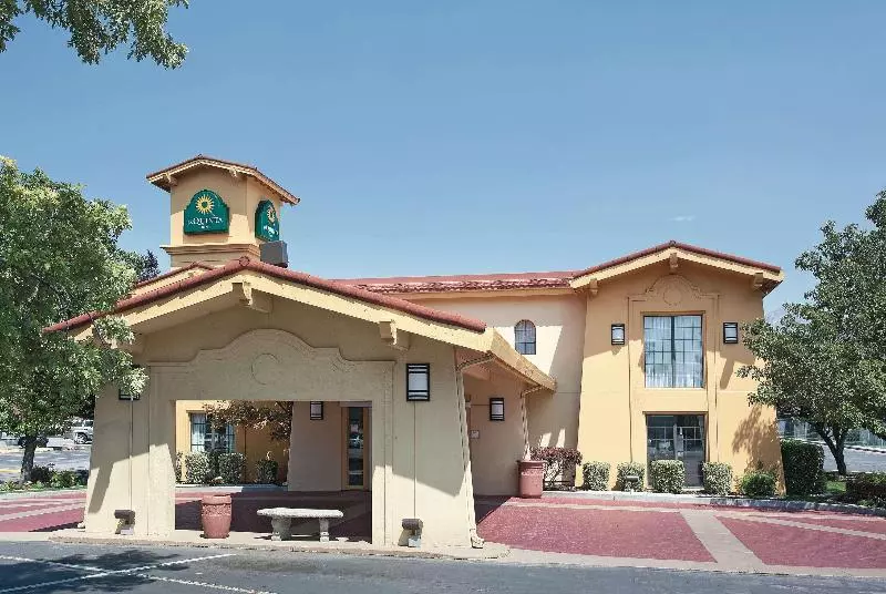 Отель La Quinta Inn By Wyndham Salt Lake City Midvale