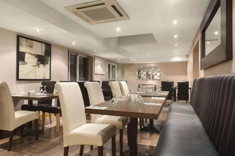 ホテル London Finchley