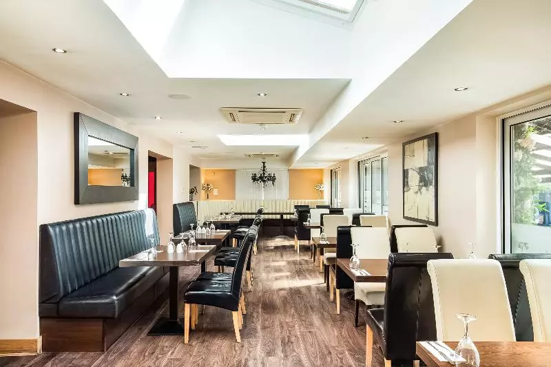 ホテル London Finchley