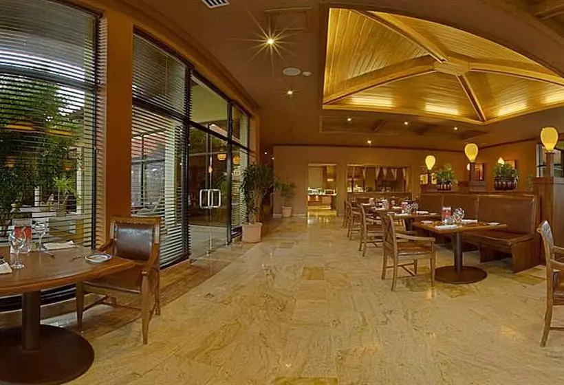 هتل Meliá Caribe Tropical Beach & Golf Resort