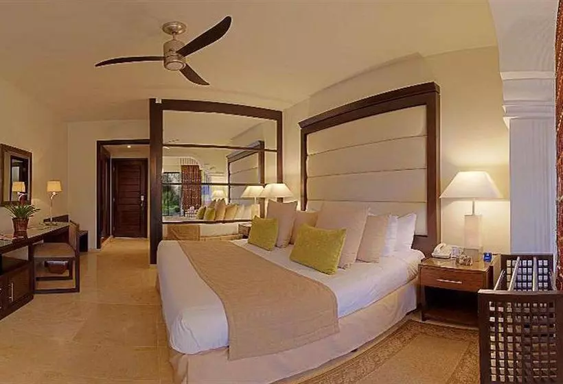 هتل Meliá Caribe Tropical Beach & Golf Resort