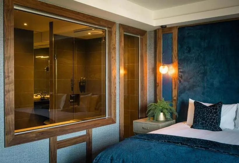 בית מלון כפרי Midlands Park