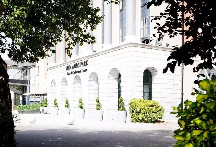 בית מלון כפרי Midlands Park