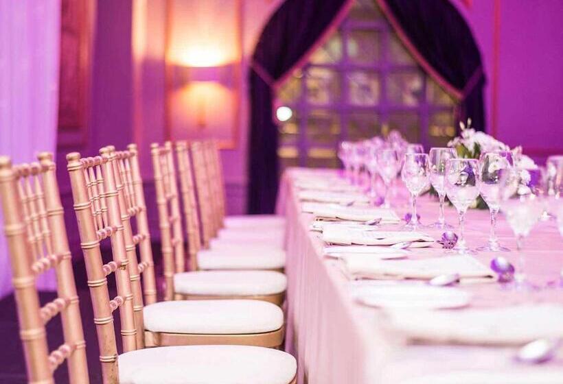 호텔 Midlands Park