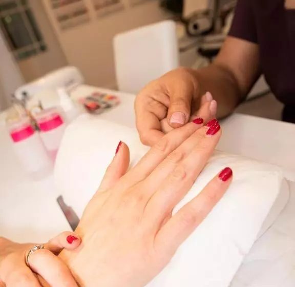 בית מלון כפרי Midlands Park