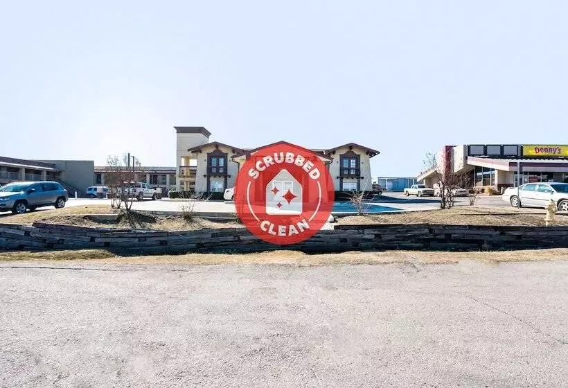 فندق Red Roof Inn Tulsa Airport