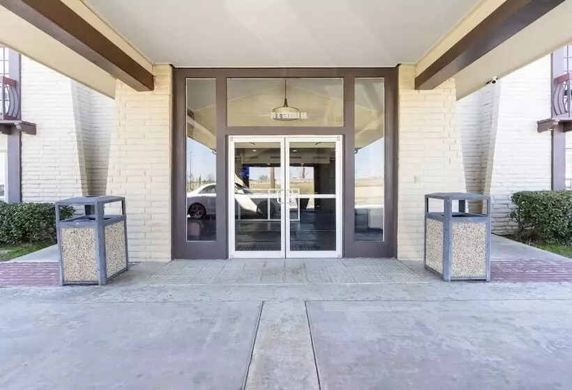 فندق Red Roof Inn Tulsa Airport