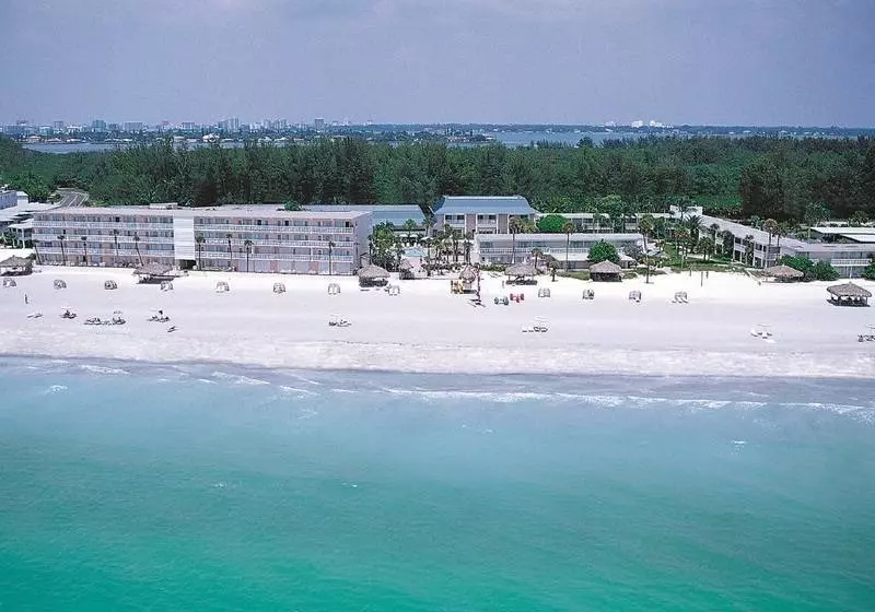 هتل Sandcastle Resort At Lido Beach