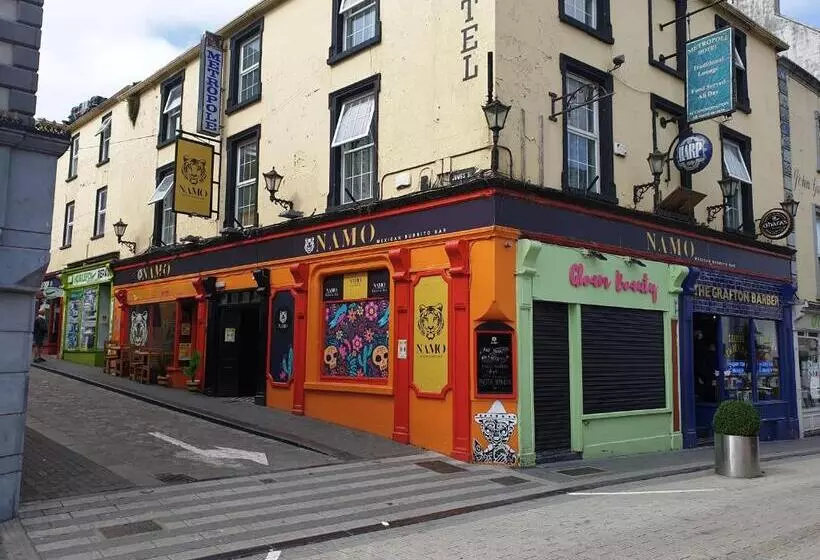 فندق The Metropole