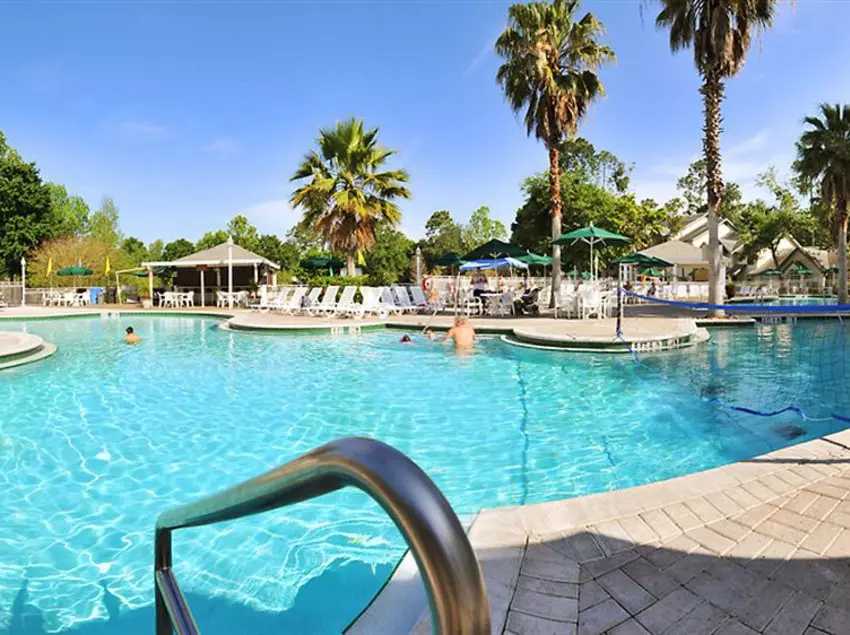 Oak Plantation Resort