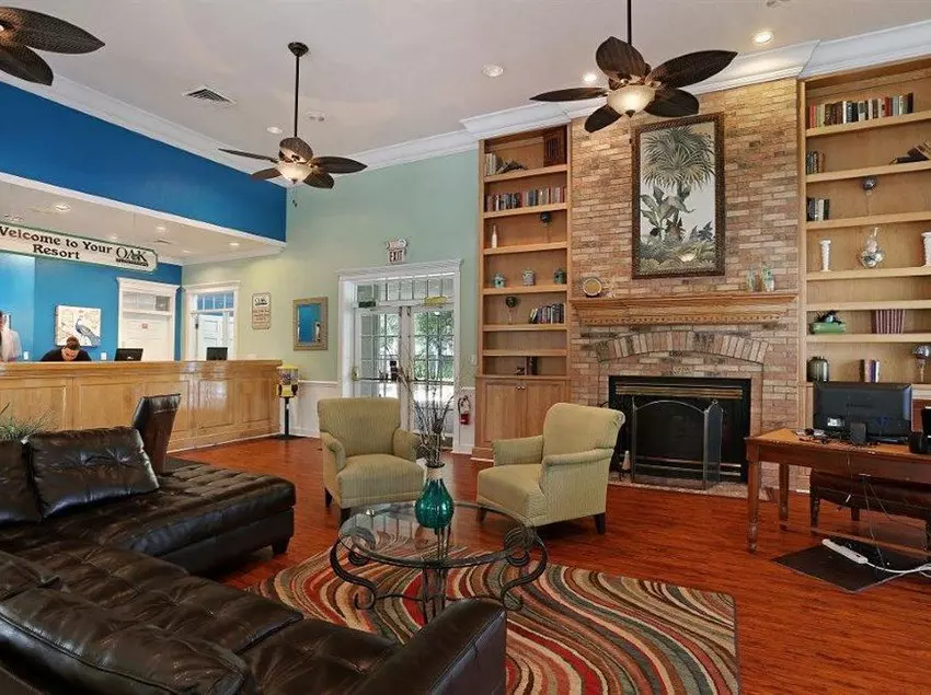 Oak Plantation Resort