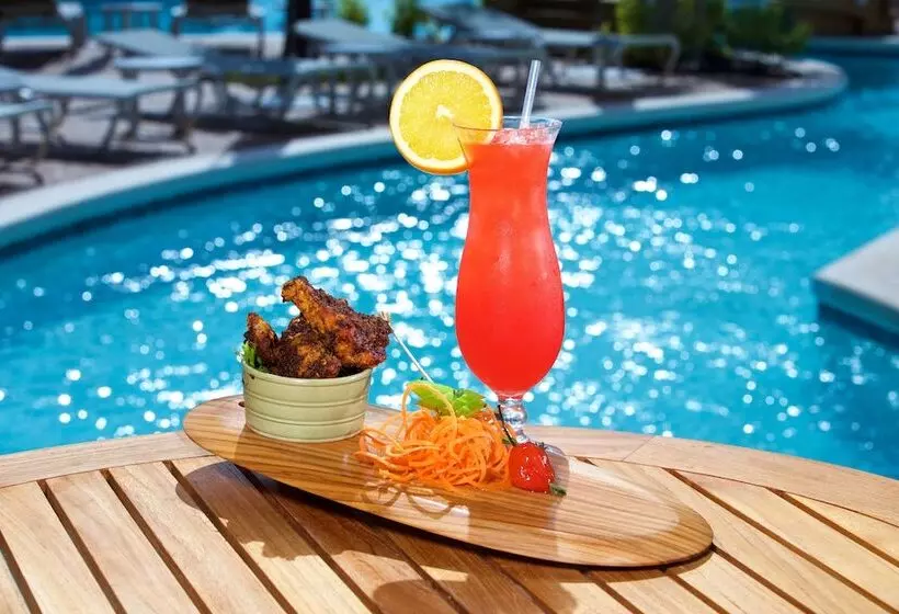 استراحتگاه Warwick Paradise Island Bahamas  All Inclusive  Adults Only