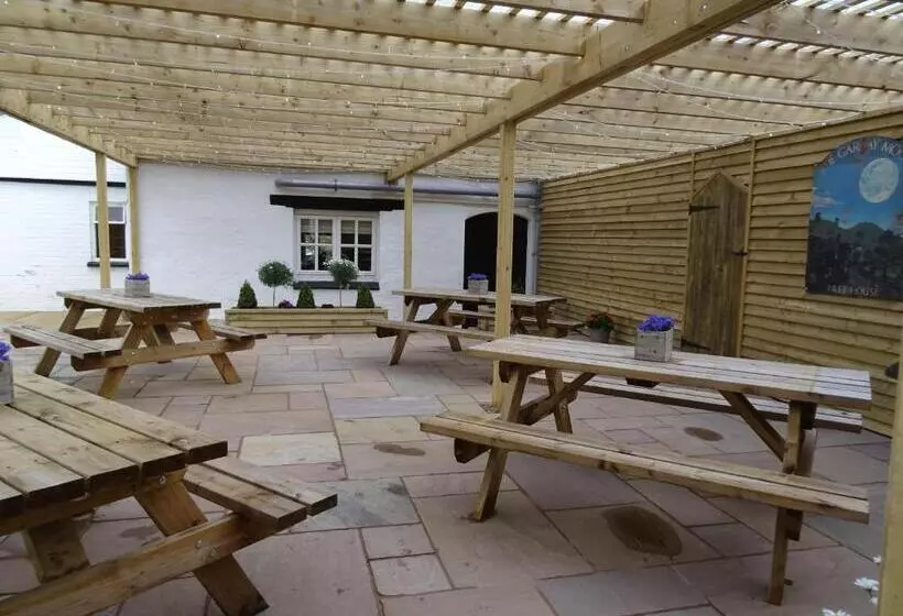 Retkeilymaja Garway Moon Inn