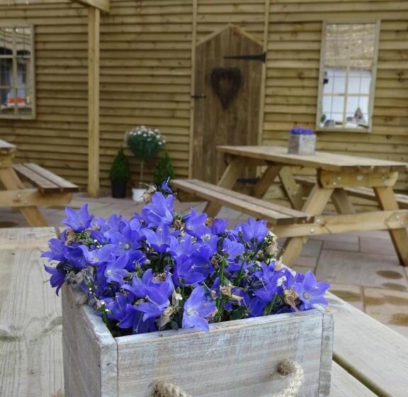 ユースホステル Garway Moon Inn