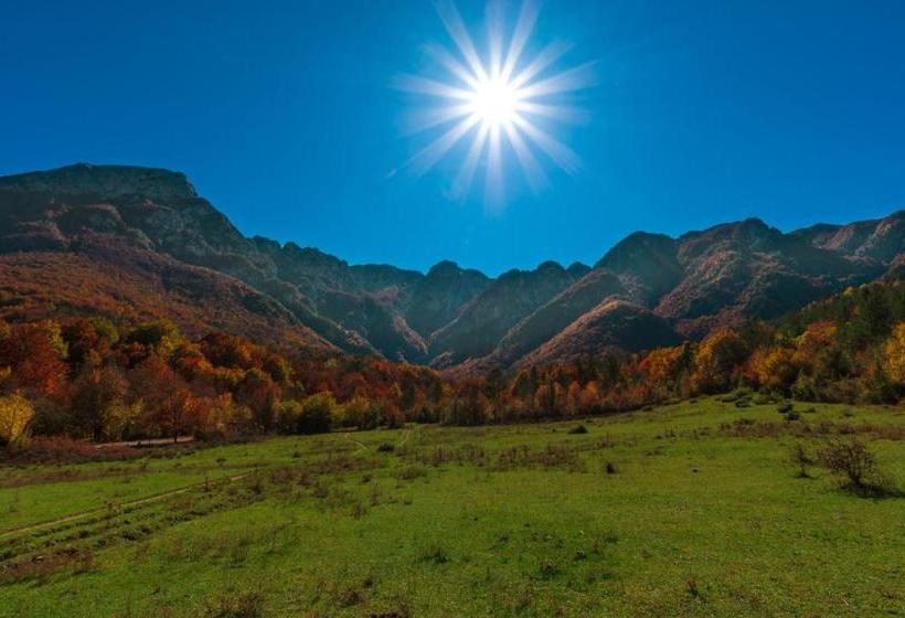 Общежитие Il Camoscio Mountain & Bike