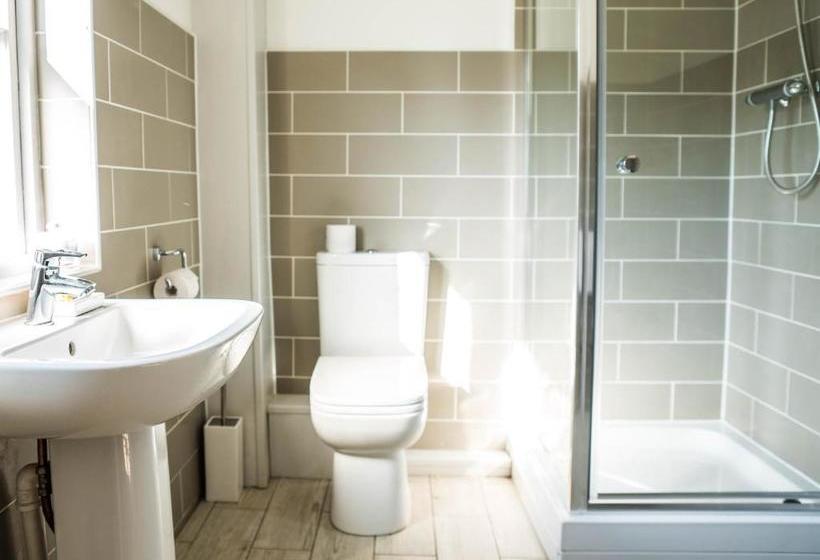 ユースホステル The Pheasant At Neenton