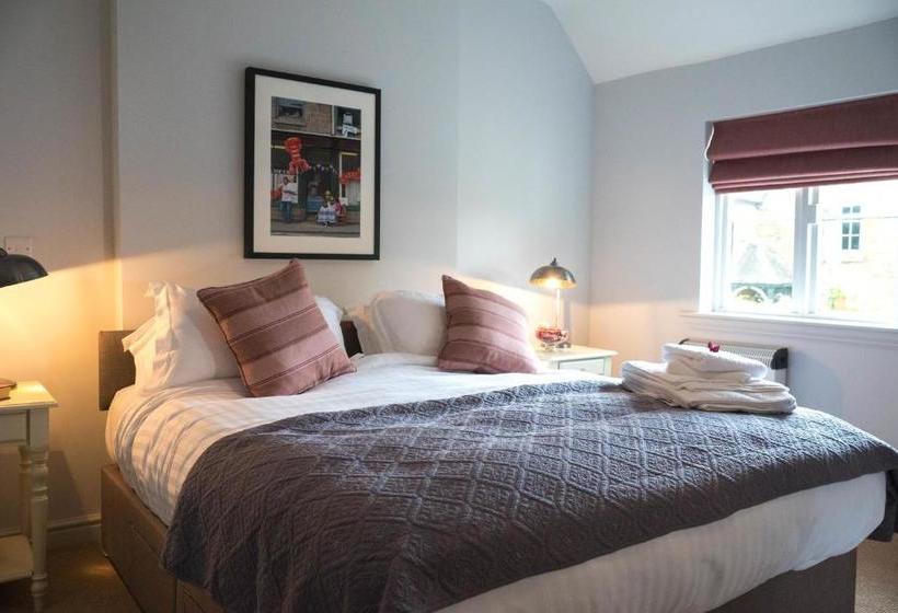 ユースホステル The Pheasant At Neenton