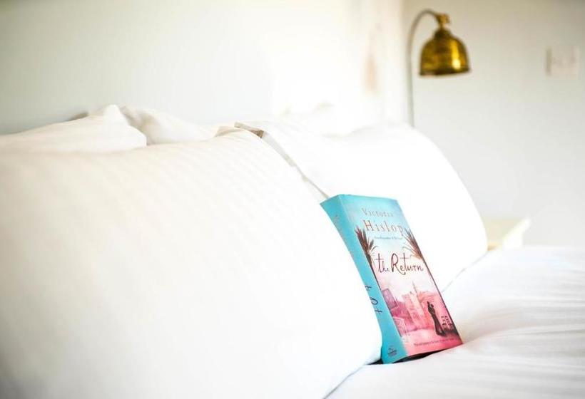 ユースホステル The Pheasant At Neenton