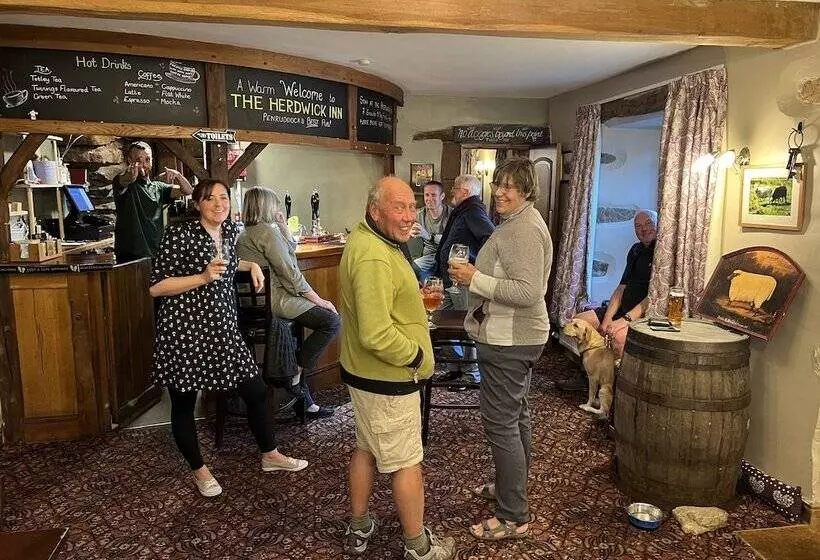 ベッドアンドブレックファースト Herdwick Inn