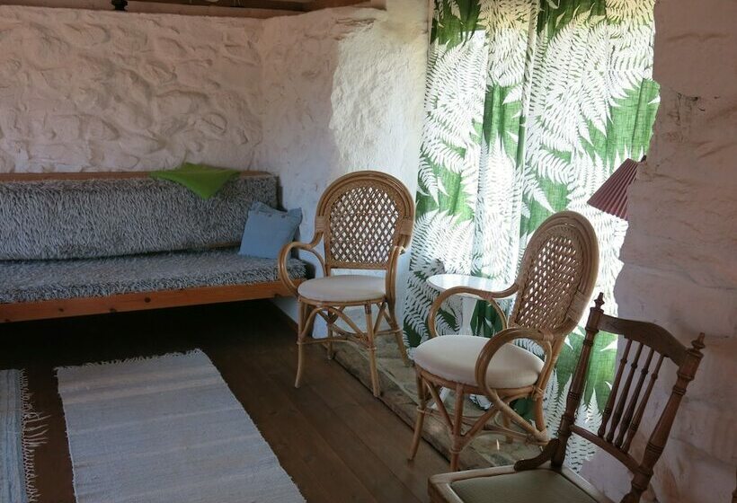 تختخواب و صبحانه Korsbarsgarden Undantaget