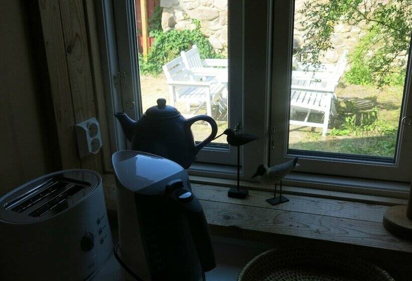 تختخواب و صبحانه Korsbarsgarden Undantaget