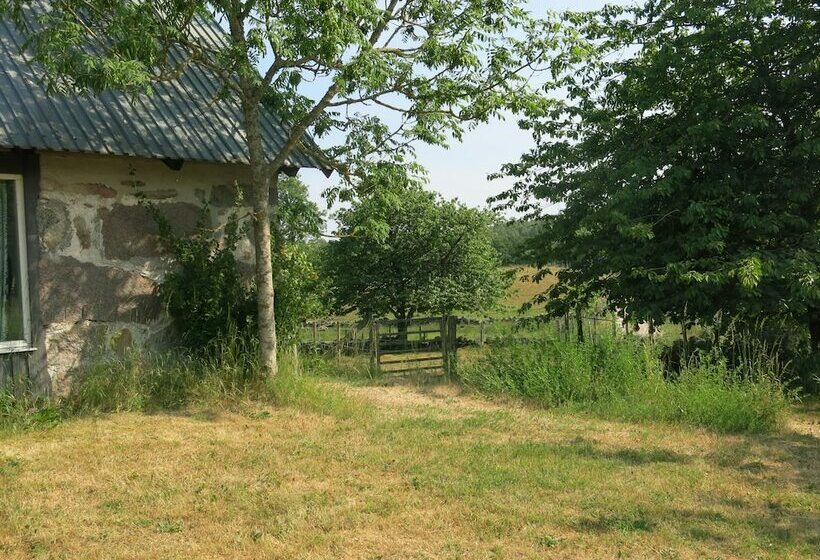 تختخواب و صبحانه Korsbarsgarden Undantaget