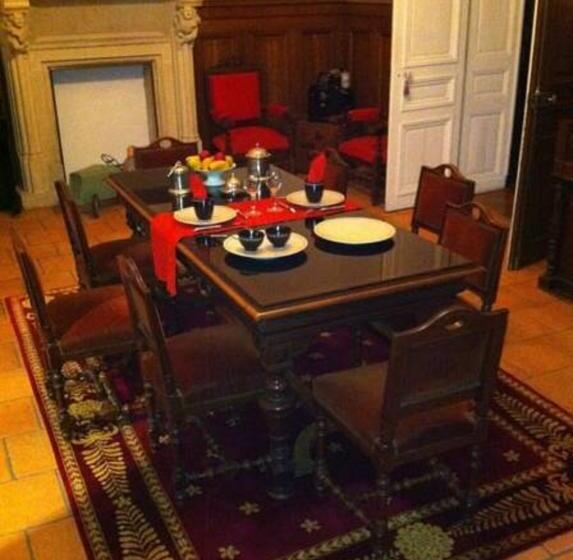 مبيت وإفطار Le Château De Conde En Barrois