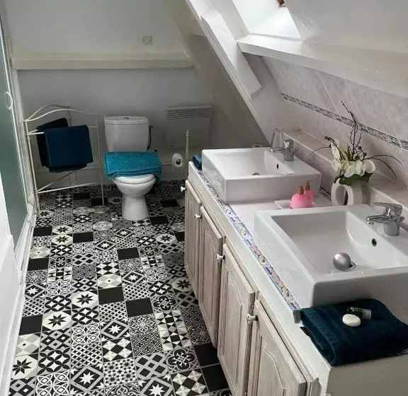 ベッドアンドブレックファースト Le Clos Romantic & Spa   Périgueux   Bassillac Et Auberoche